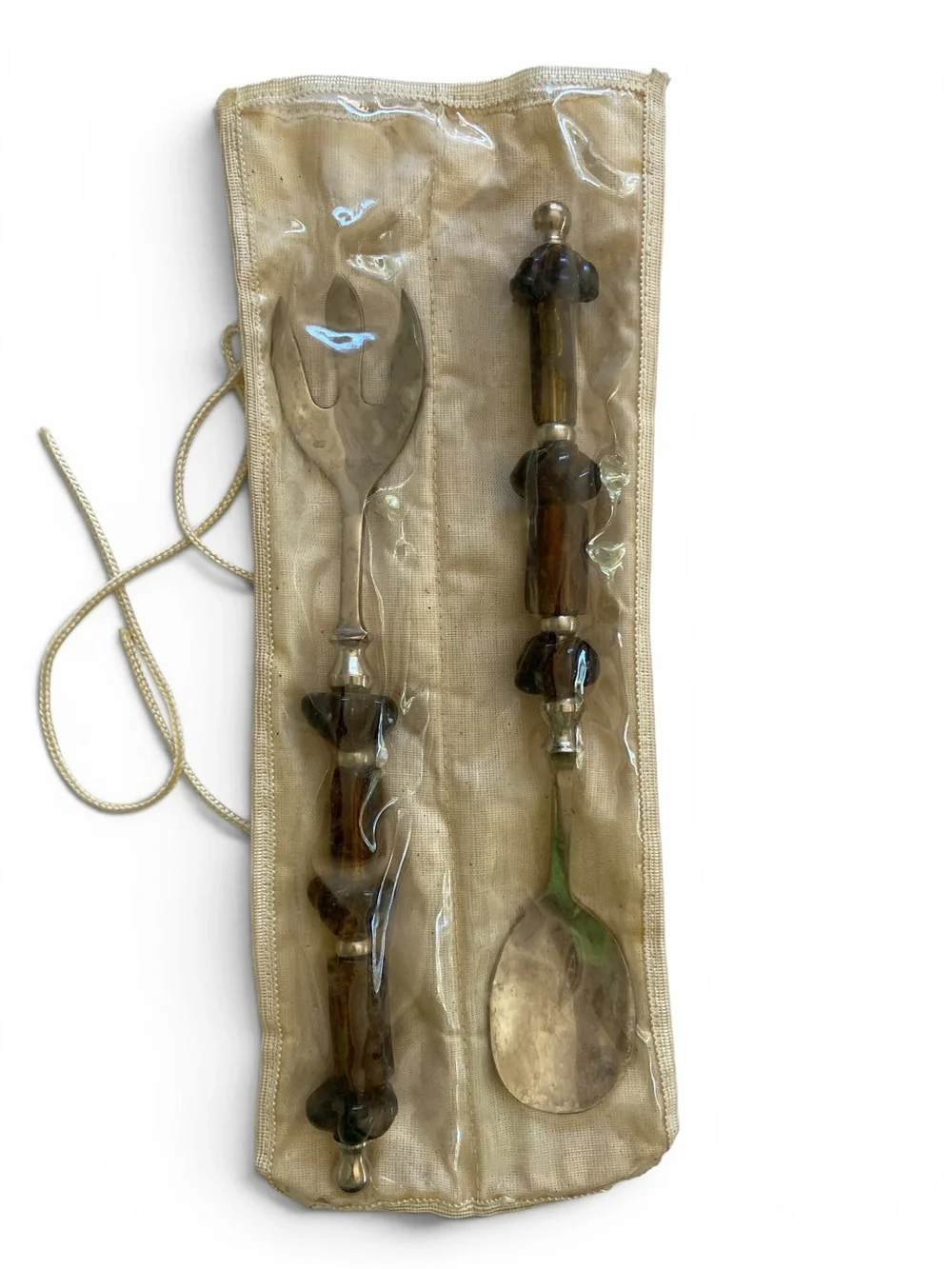 Salad Servers with Changeable Beads